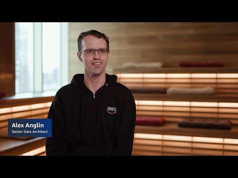 Working at AWS in the Public Sector Team – Alex, Senior Data Architect | Amazon Web Services