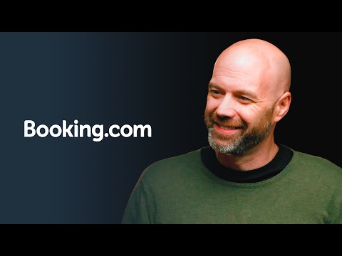 Fireside Chat: Booking.com on Data Modernization Made Easy with AWS | Amazon Web Services