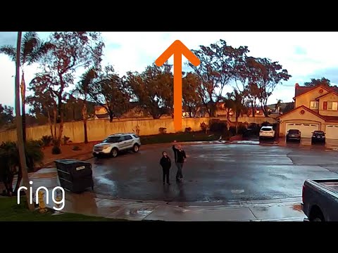 Father and Son Bond Over Witnessing Awesome Lightning Strikes | RingTV