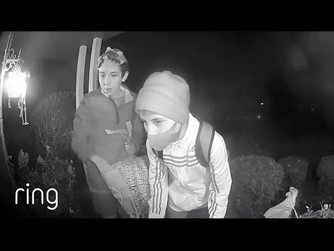 Generous Boys Empty Their Halloween Bags to Give a Woman Her Favorite Candy | RingTV