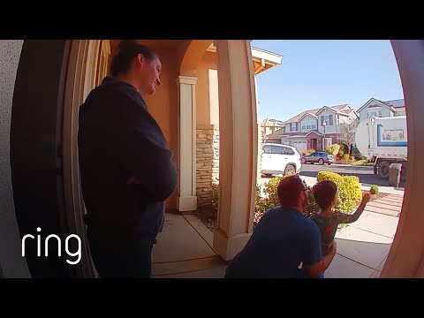 Boy Waves At Garbage Truck | RingTV