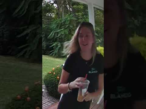 Mom pranks her daughter with a huge spider! What would your reaction be? 🕷️