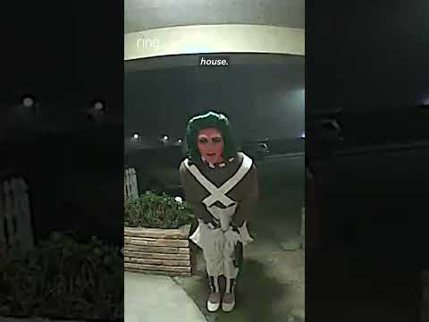 When your wife is fully committed to her Halloween costume 🎃