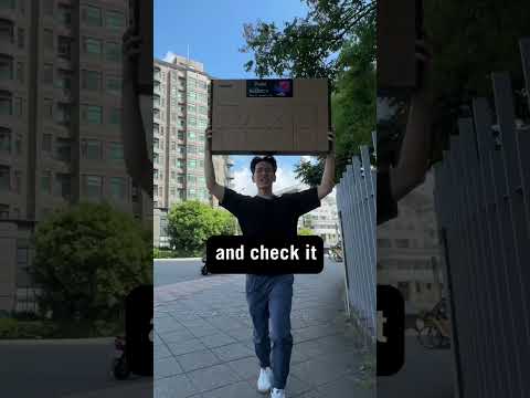 Wanna upgrade your monitor? 🎨💻