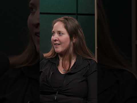 Agentic AI vs. Foundation Models