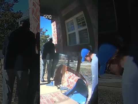 Zack and Aundrea were trying to give away an old mirror, but the mirror was ready for retirement 🤣