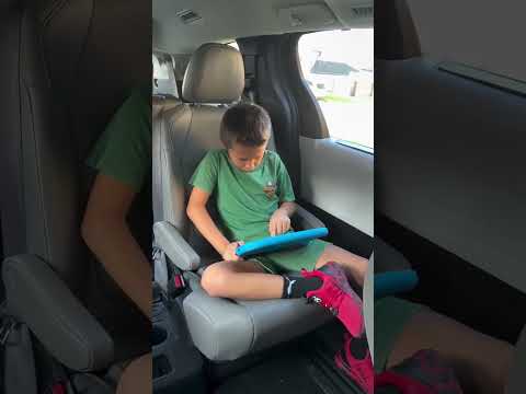 Total family protection with NETGEAR Armor Dark Web Monitoring