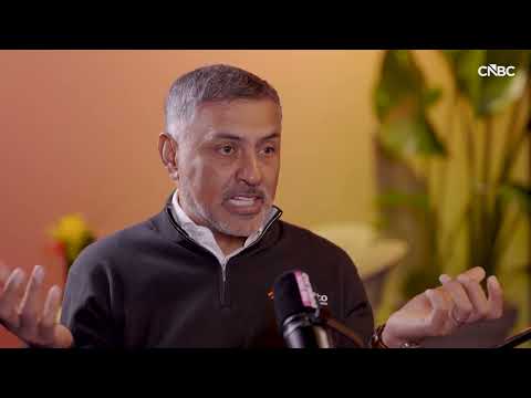 AI Cyber Threats, the Pacing Debate, and Quantum Security | Nikesh Arora